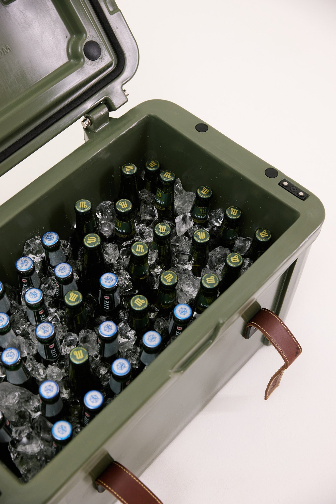 45L Rogue Ice Cooler with canvas seat