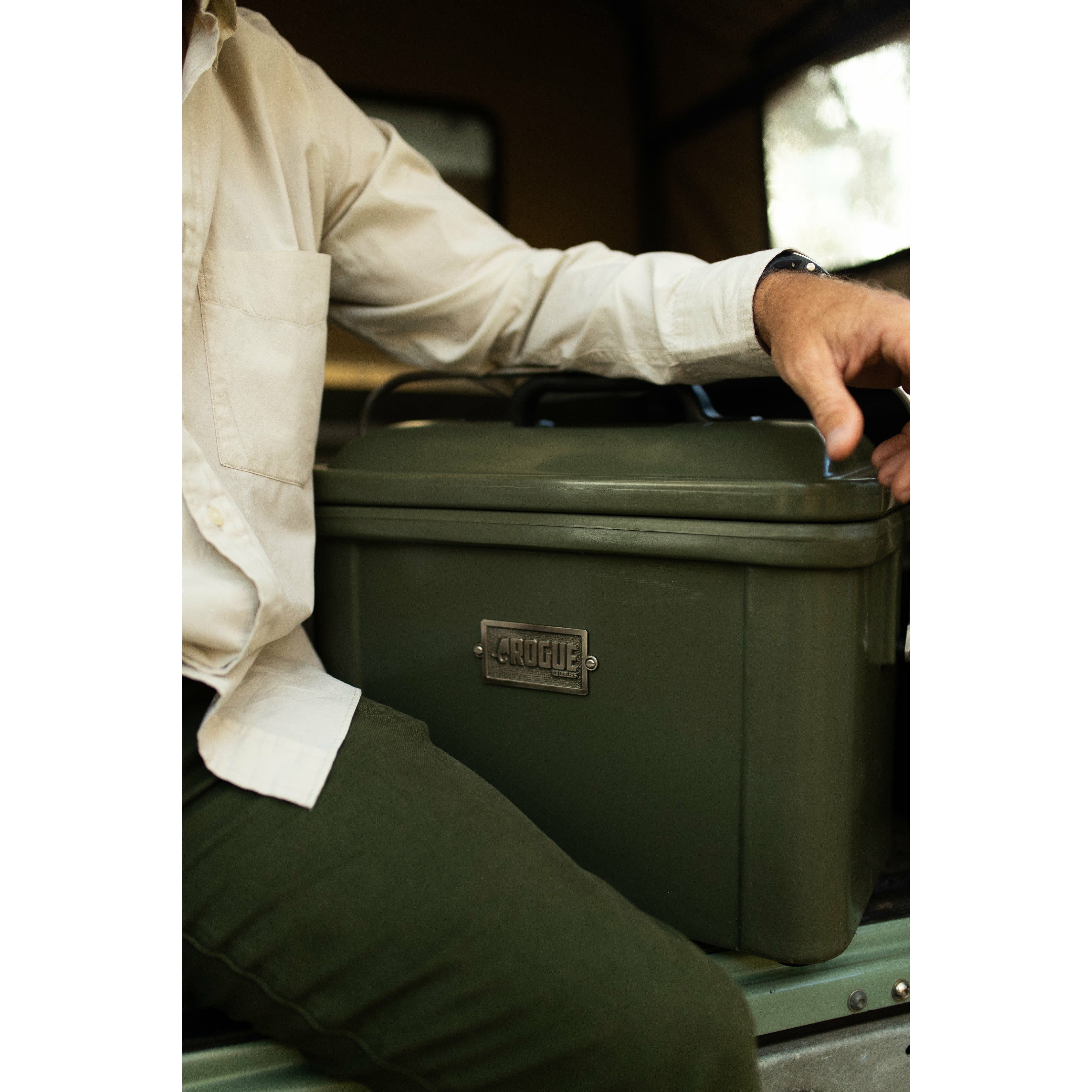 18L Rogue Ice Cooler