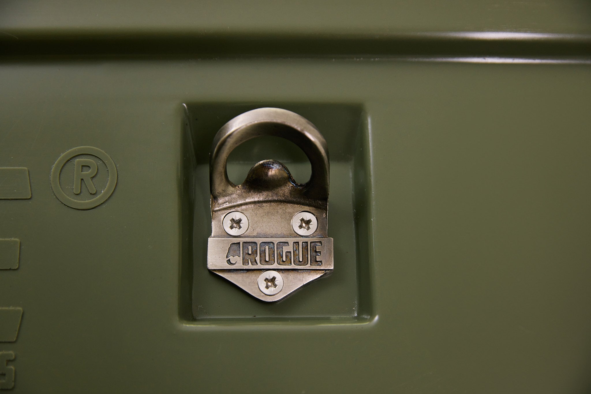 45L Rogue Ice Cooler with canvas seat